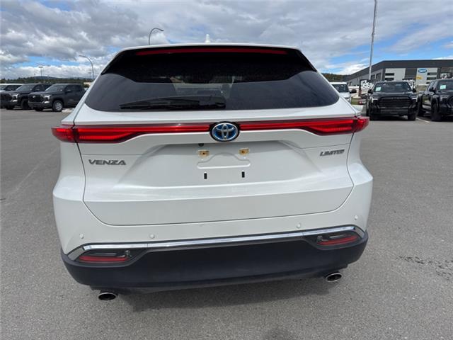2023 Toyota Venza Limited (Stk: 3043968A) in Cranbrook - Image 4 of 20