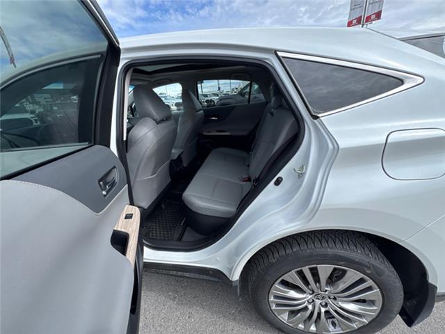 2023 Toyota Venza Limited (Stk: 3043968A) in Cranbrook - Image 13 of 20