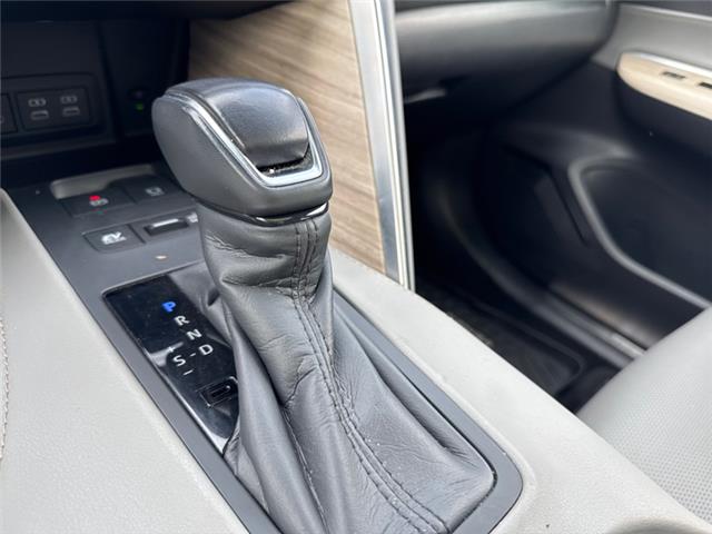2023 Toyota Venza Limited (Stk: 3043968A) in Cranbrook - Image 15 of 20