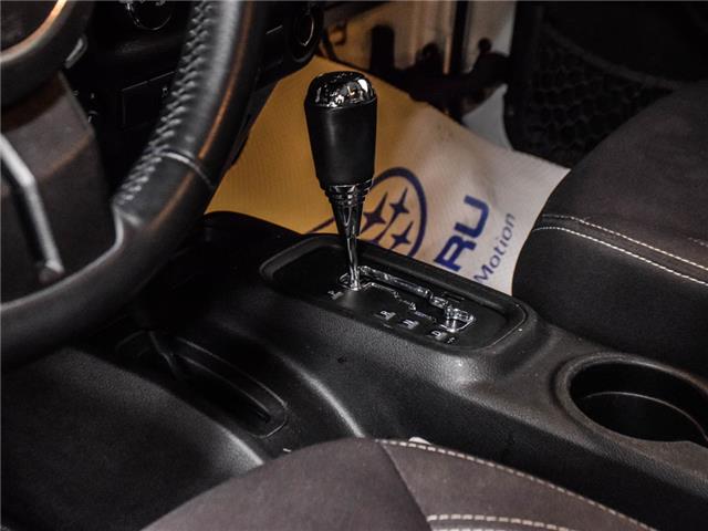 2013 Jeep Wrangler 4WD 2dr Sahara | HARDTOP | CLEAN CARFAX (Stk: 260564AA) in North York, - Image 17 of 21