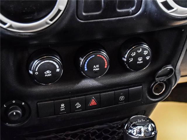 2013 Jeep Wrangler 4WD 2dr Sahara | HARDTOP | CLEAN CARFAX (Stk: 260564AA) in North York, - Image 19 of 21