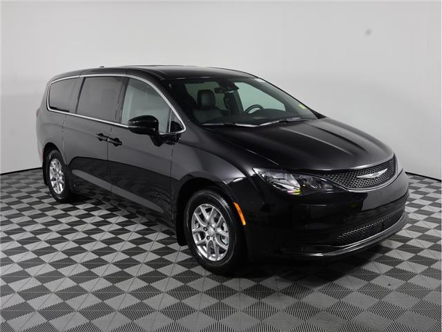 2027 Chrysler Grand Caravan SXT (Stk: 27T002) in Calgary - Image 3 of 19