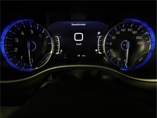 2027 Chrysler Grand Caravan SXT (Stk: 27T002) in Calgary - Image 17 of 19