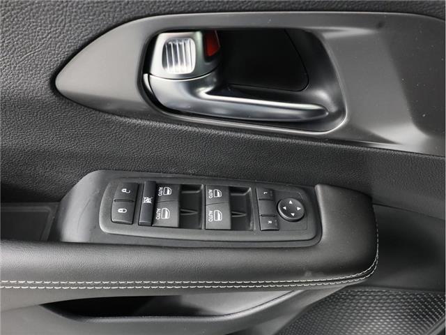 2026 Chrysler Grand Caravan SXT (Stk: 26T221) in Calgary - Image 18 of 19