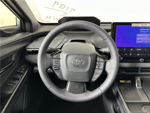 2026 Toyota bZ Woodland Base (Stk: 10121488) in Markham - Image 10 of 18