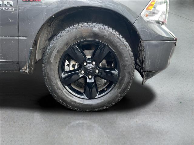 2023 RAM 1500 Classic SLT (Stk: 260278) in Ottawa - Image 1 of 34