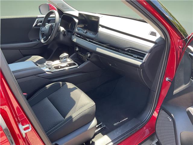 2025 Mitsubishi Outlander ES (Stk: 260720) in Ottawa - Image 18 of 33