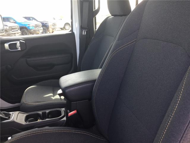 2024 Jeep Wrangler Sport (Stk: GG011C) in Swan River - Image 9 of 19