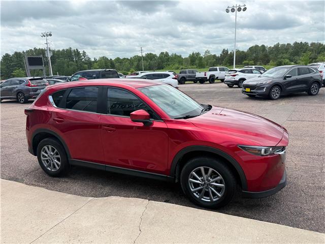 2022 Mazda CX-5 GS (Stk: 24888) in Pembroke - Image 8 of 21