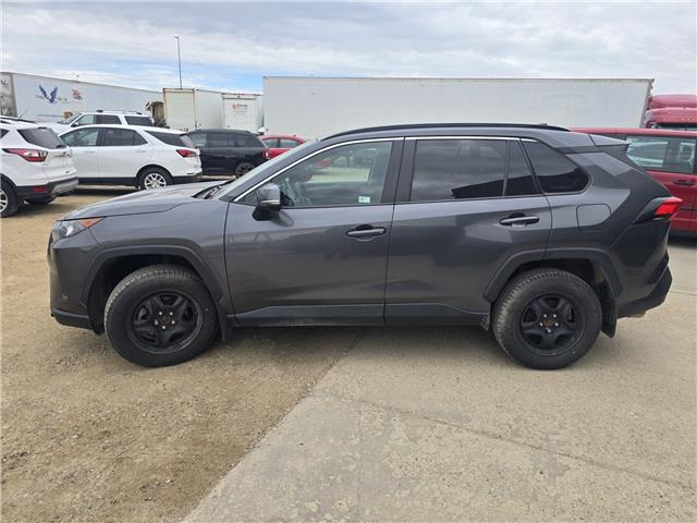 2020 Toyota RAV4 LE in Saskatoon - Image 3 of 11