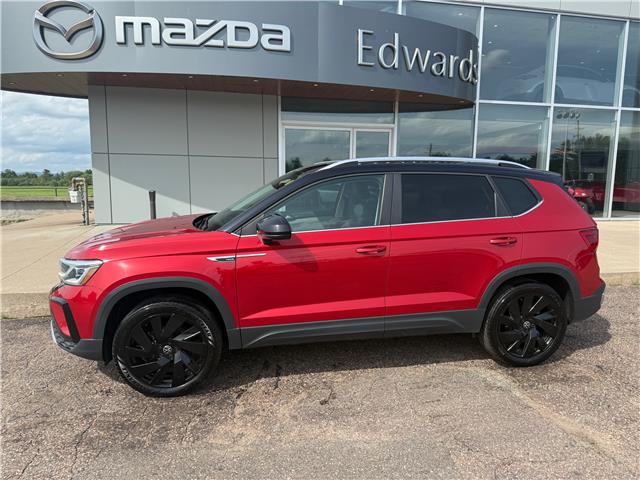 2023 Volkswagen Taos Highline (Stk: 24862) in Pembroke - Image 2 of 35