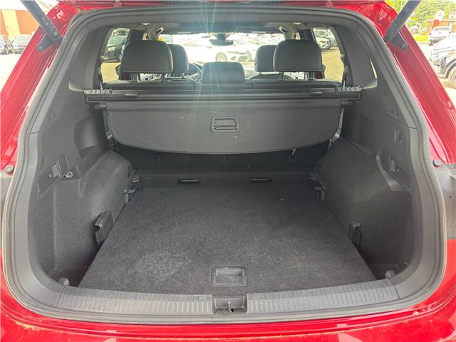 2024 Volkswagen Tiguan Highline R-Line (Stk: P612) in Pembroke - Image 7 of 9