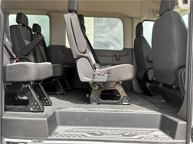 2025 Ford Transit-350 Passenger XLT (Stk: S01217) in Hague - Image 13 of 16