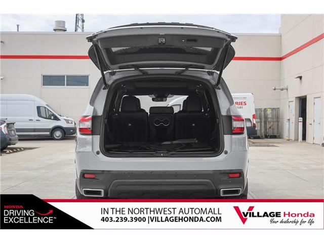 2025 Honda Pilot Black Edition (Stk: SR0949A) in Calgary - Image 10 of 34