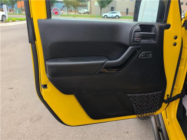 2015 Jeep Wrangler Unlimited Sahara (Stk: 4314D) in Lethbridge - Image 16 of 28