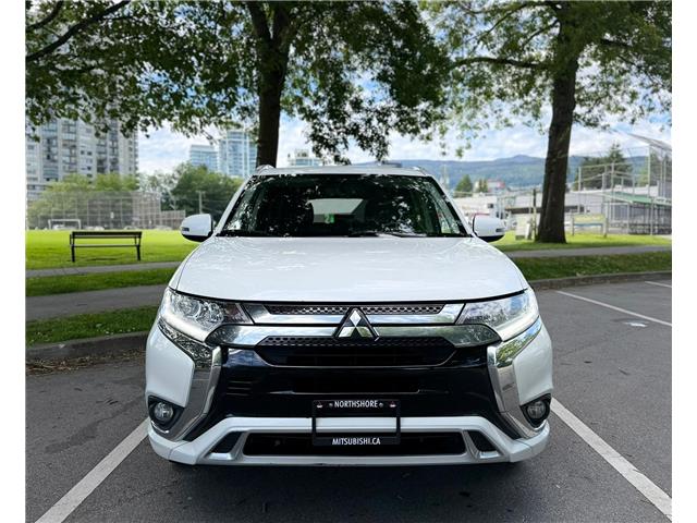 2019 Mitsubishi Outlander Plug-In Hybrid SE (Stk: 608579A) in North Vancouver - Image 2 of 19