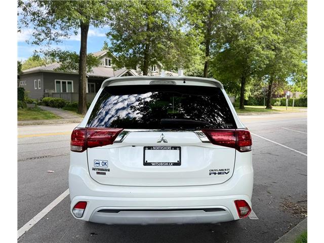 2019 Mitsubishi Outlander Plug-In Hybrid SE (Stk: 608579A) in North Vancouver - Image 5 of 19