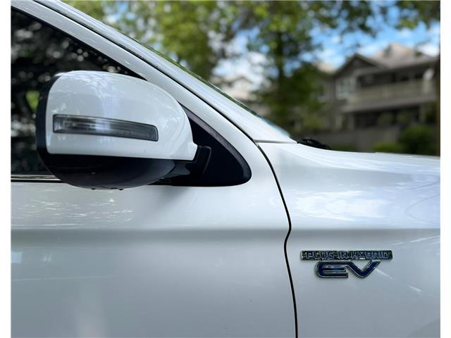 2019 Mitsubishi Outlander Plug-In Hybrid SE (Stk: 608579A) in North Vancouver - Image 10 of 19