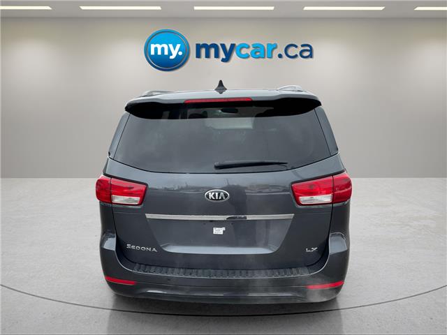 2018 Kia Sedona  (Stk: 251535A) in Kingston - Image 4 of 32