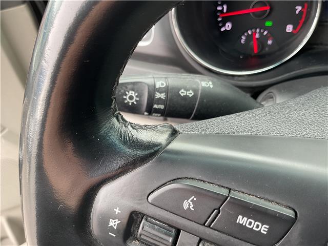 2018 Kia Sedona  (Stk: 251535A) in Kingston - Image 26 of 32