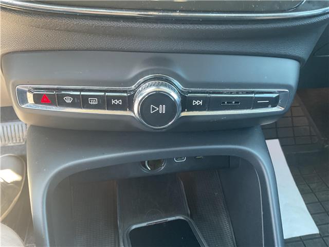 2024 Volvo XC40  (Stk: 260492) in Kingston - Image 29 of 36