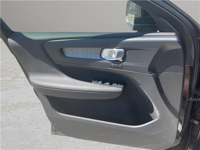 2024 Volvo XC40  (Stk: 260492) in Kingston - Image 32 of 36