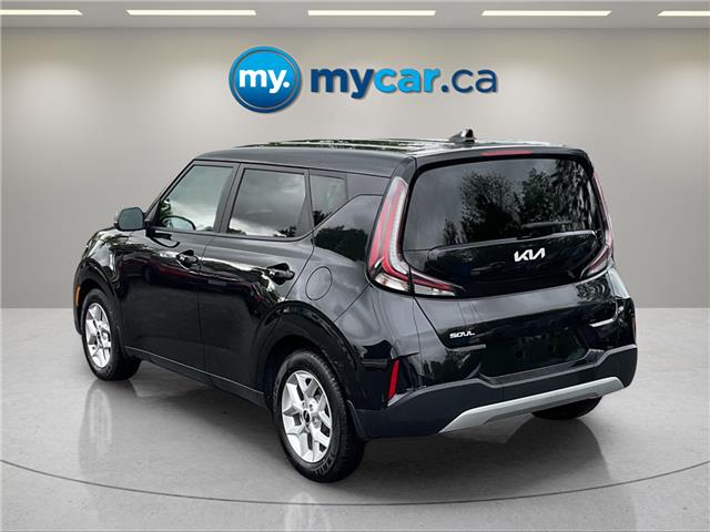 2023 Kia Soul  (Stk: 260622) in North Bay - Image 4 of 34