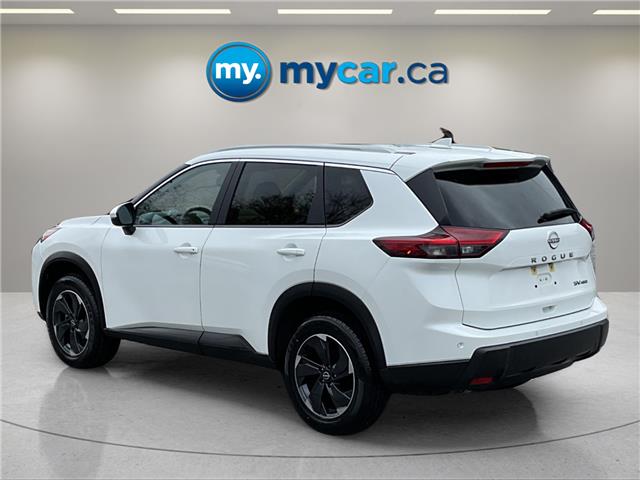 2024 Nissan Rogue SV Moonroof (Stk: 260590) in North Bay - Image 4 of 31