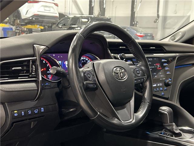 2020 Toyota Camry  (Stk: 14U7641) in Markham - Image 11 of 31