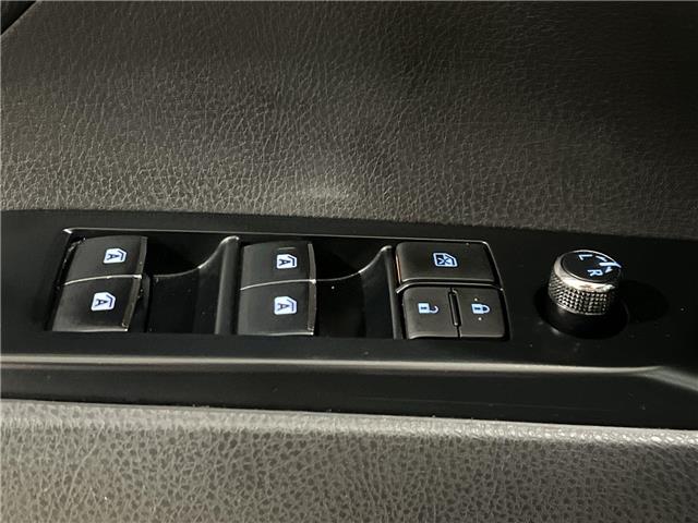 2020 Toyota Camry  (Stk: 14U7641) in Markham - Image 13 of 31