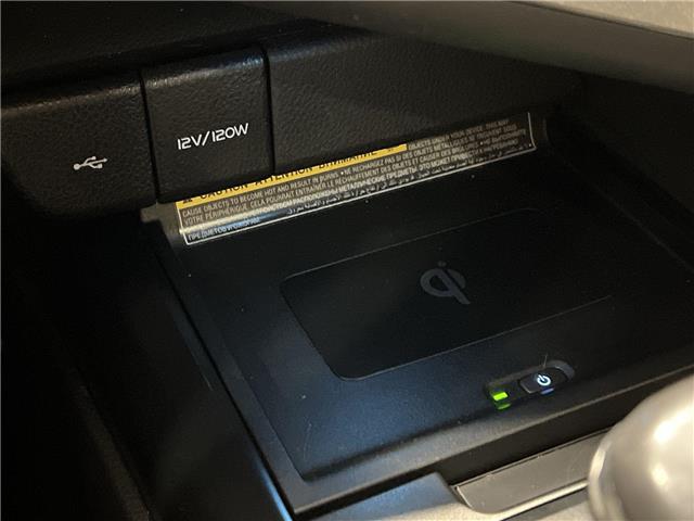 2020 Toyota Camry  (Stk: 14U7641) in Markham - Image 22 of 31