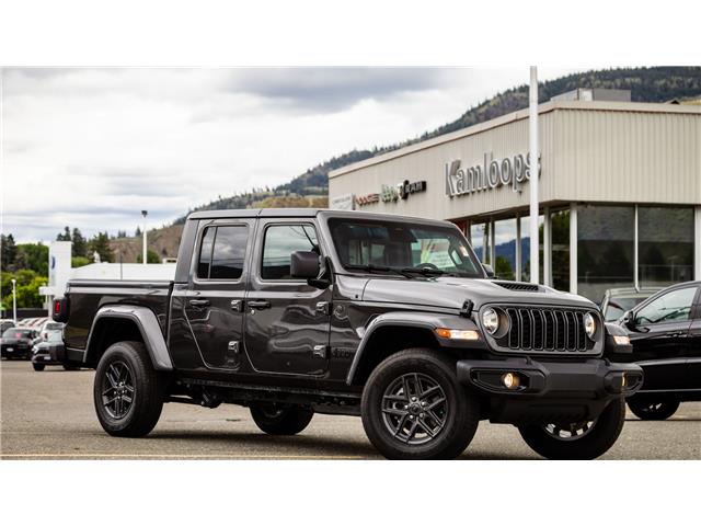2026 Jeep Gladiator Sport S (Stk: TT043) in Kamloops - Image 1 of 17