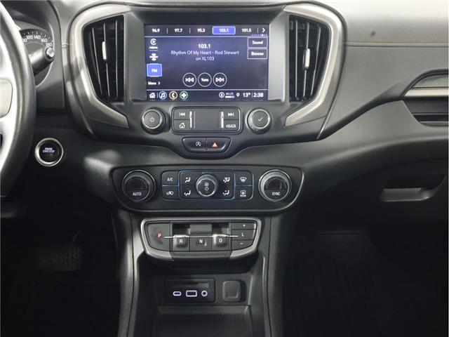 2022 GMC Terrain AT4 (Stk: A21180) in Calgary - Image 14 of 24 2022 GMC Terrain AT4 (Stk: A21180) in Calgary - Image 14 of 24