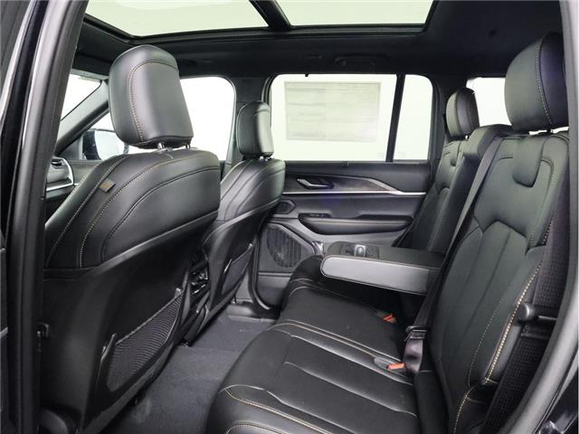 2026 Jeep Grand Cherokee Base (Stk: 26J132) in Calgary - Image 9 of 20