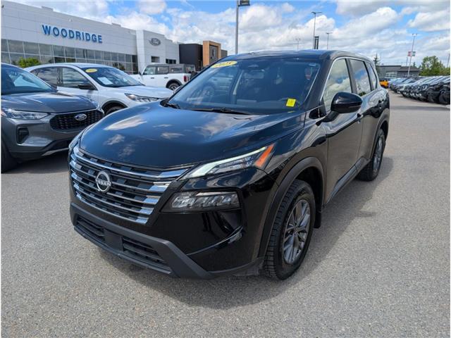 2025 Nissan Rogue S (Stk: 19533) in Calgary - Image 1 of 25