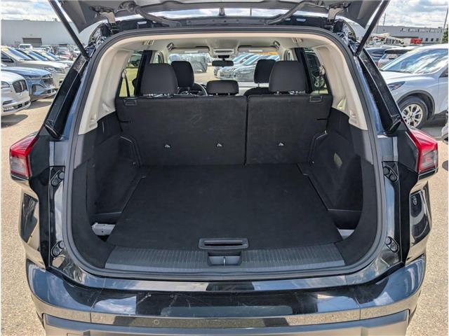 2025 Nissan Rogue S (Stk: 19533) in Calgary - Image 7 of 25