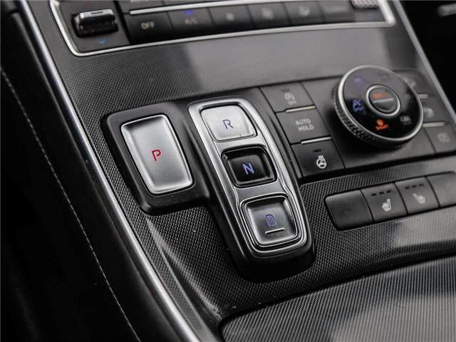 2022 Hyundai Santa Fe Preferred w/Trend Package (Stk: 110744) in London - Image 19 of 26