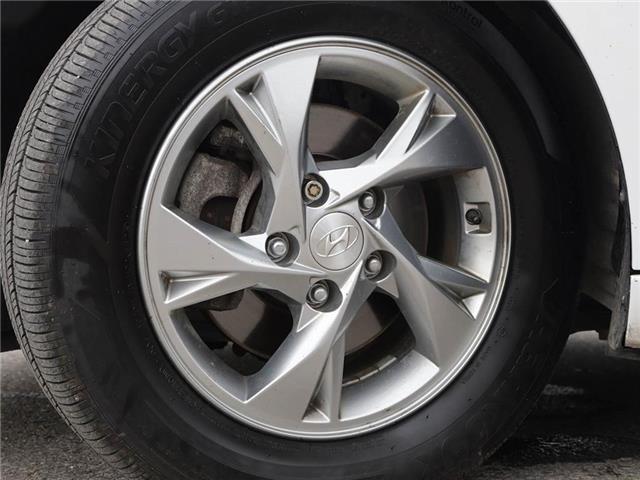 2023 Hyundai Elantra ESSENTIAL (Stk: 112214) in London - Image 6 of 26
