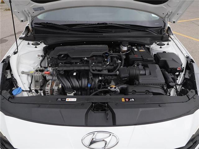 2023 Hyundai Elantra ESSENTIAL (Stk: 112214) in London - Image 8 of 26