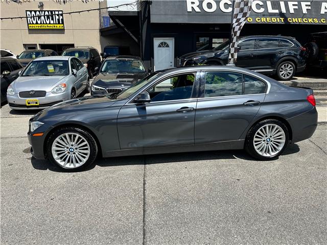 2013 BMW 328i xDrive (Stk: B976025) in Scarborough - Image 2 of 17 2013 BMW 328i xDrive (Stk: B976025) in Scarborough - Image 2 of 17