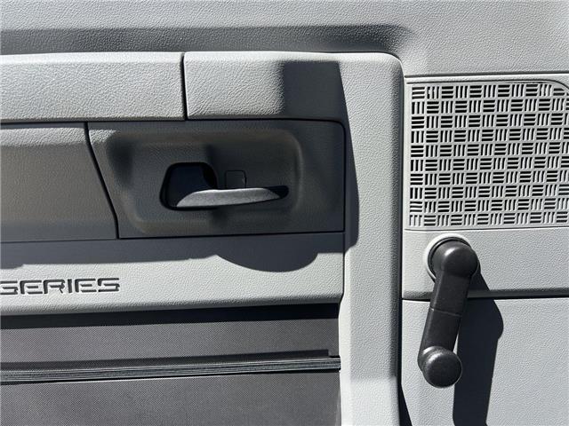 2014 Ford E-450 Cutaway Base (Stk: 26246) in Sudbury - Image 4 of 14