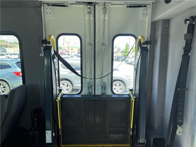 2014 Ford E-450 Cutaway Base (Stk: 26246) in Sudbury - Image 11 of 14