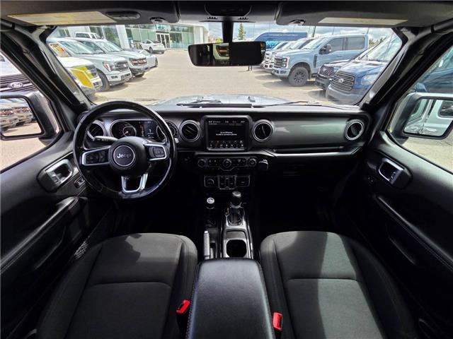 2020 Jeep Wrangler Unlimited Sahara (Stk: T25718A) in Calgary - Image 3 of 16
