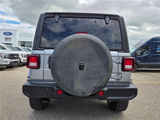 2020 Jeep Wrangler Unlimited Sahara (Stk: T25718A) in Calgary - Image 8 of 16
