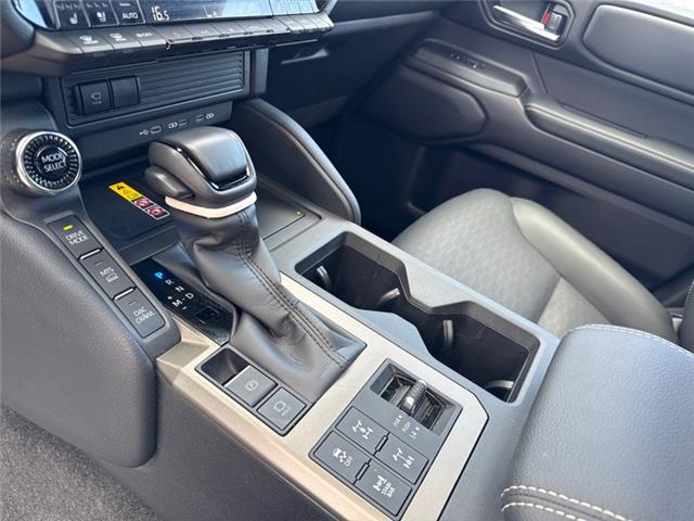 2025 Toyota Land Cruiser  (Stk: 5015132M) in Cranbrook - Image 16 of 21