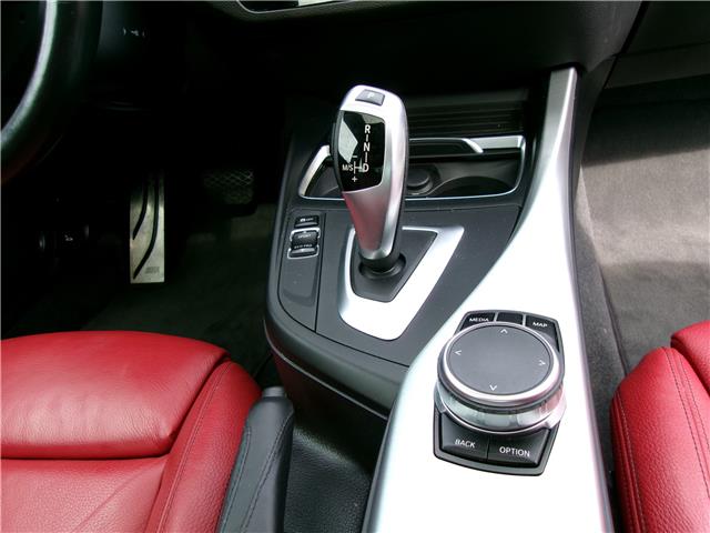 2018 BMW 230i xDrive in Kitchener - Image 20 of 24