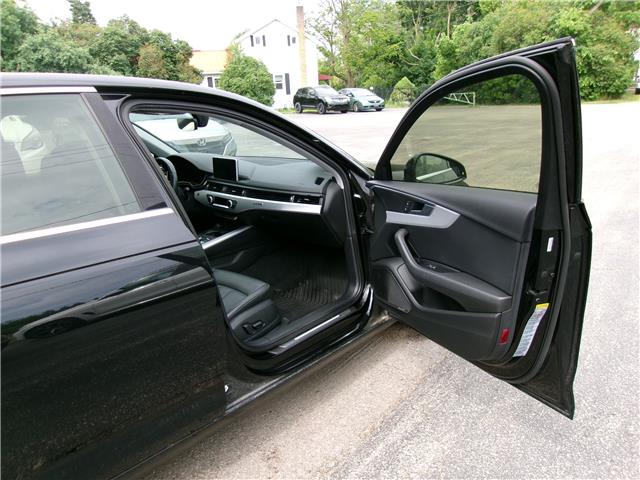 2017 Audi A4 2.0T Technik in Kitchener - Image 21 of 28 2017 Audi A4 2.0T Technik in Kitchener - Image 21 of 28