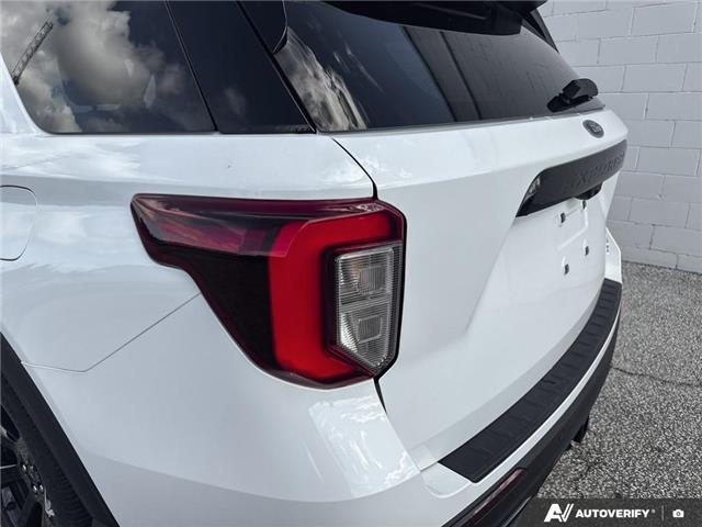 2023 Ford Explorer ST (Stk: 5UTT8489) in Sarnia - Image 11 of 25
