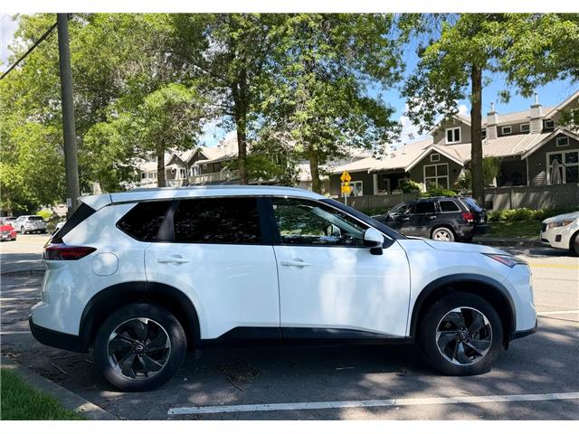 2024 Nissan Rogue SV Moonroof (Stk: 424545) in North Vancouver - Image 9 of 21
