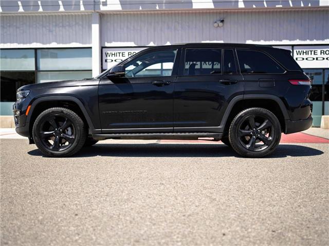 2024 Jeep Grand Cherokee Limited (Stk: 31230) in Surrey - Image 3 of 21
